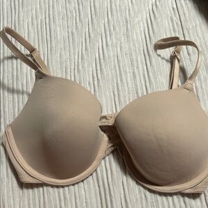 PINK Victoria's Secret Nude Bra